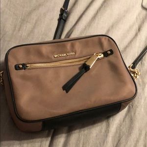 Michael Kors Cross body bag (Ginny)